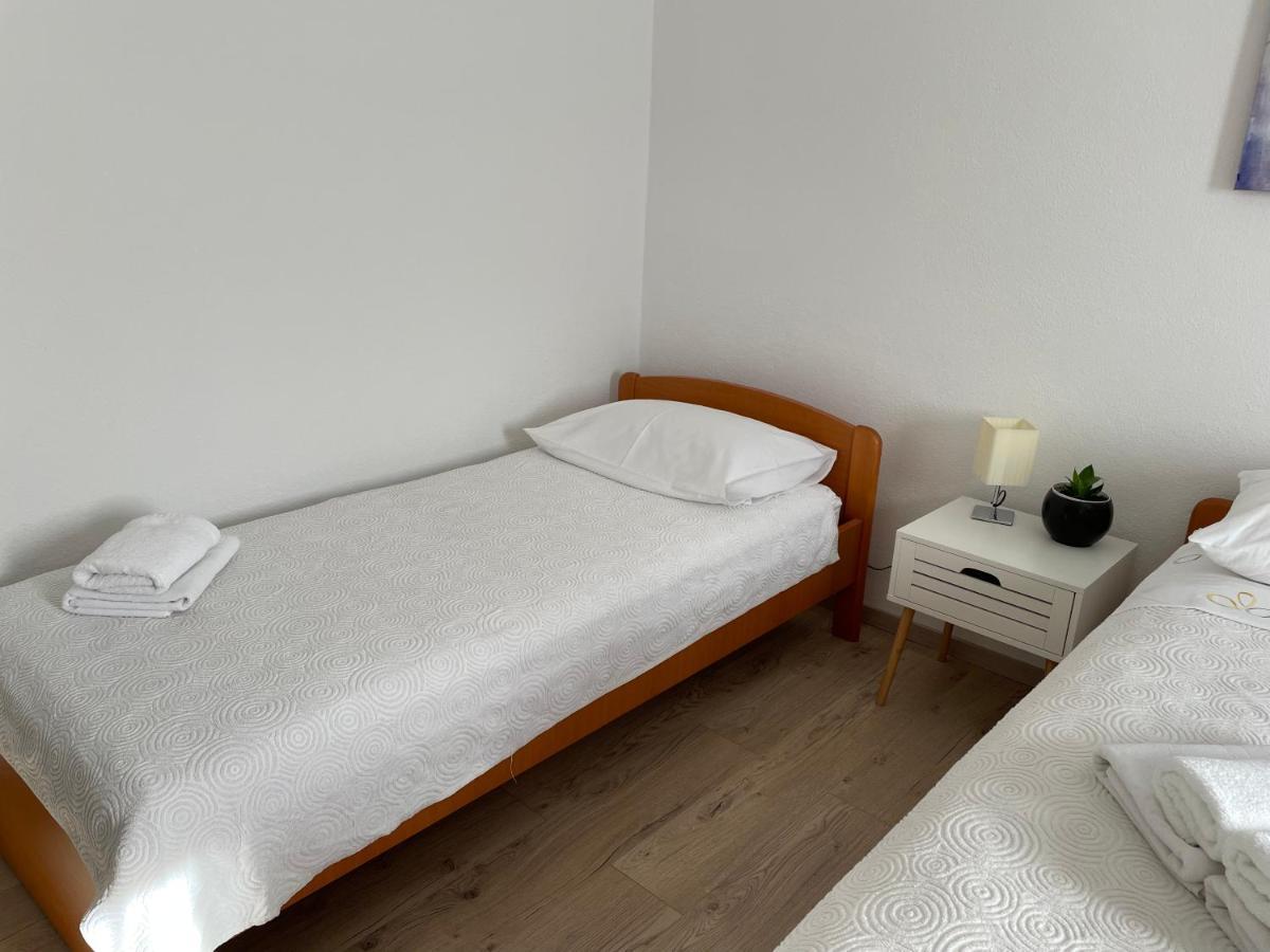 Apartments Angela Primošten Εξωτερικό φωτογραφία