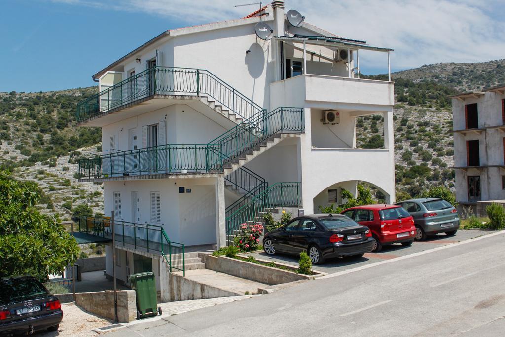 Apartments Angela Primošten Εξωτερικό φωτογραφία